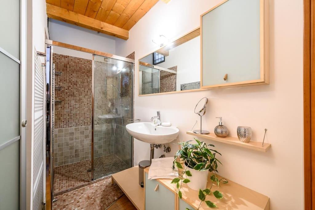 Ab Plus - Via Del Carro 11 Appartement Bologna Buitenkant foto